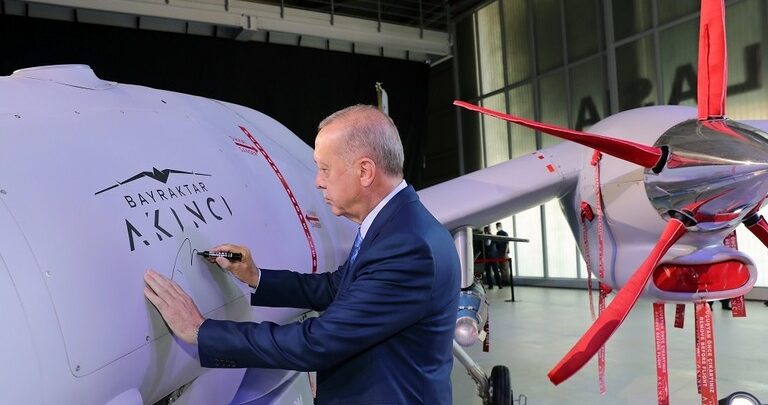 أردوغان: من يرغب في تحريك حجر من مكانه عليه الحصول على موافقة تركيا أولا