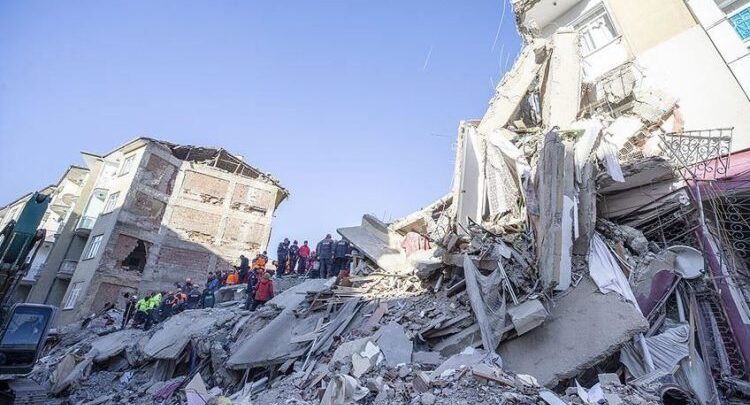 الحكومة التركية تعلن قرار هام حول الفصل من العمل في منطقة الزلزال