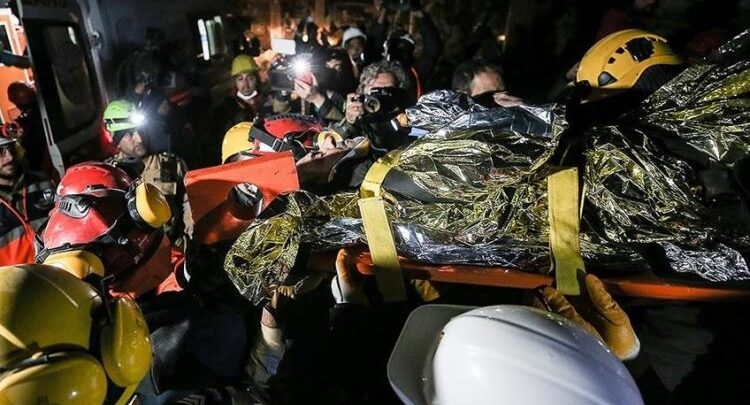 زلزال تركيا.. إنقاذ شخص بعد 183 ساعة