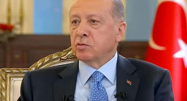 أردوغان يعلن تحديد أكثر من 214 ألف مبنى للهدم الفوري