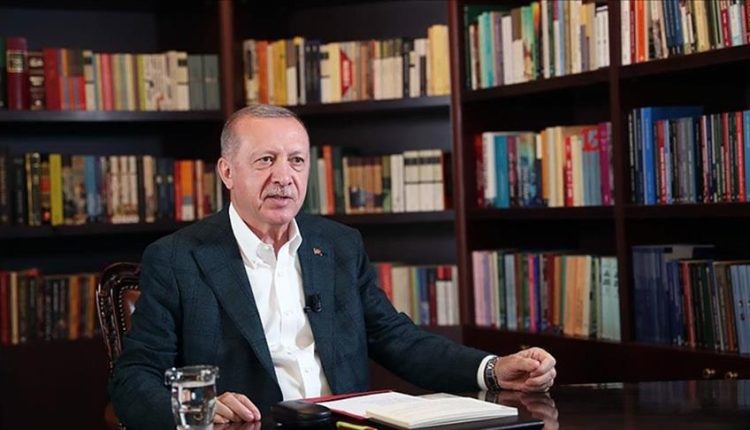 أردوغان يحتفي بيوم الأب وهذا ما قاله