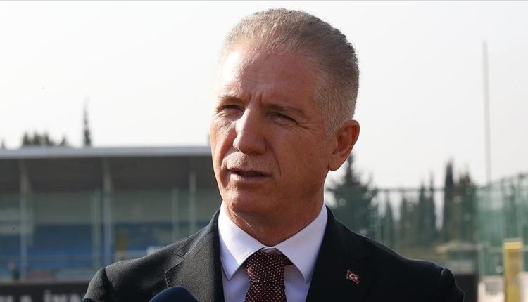 أردوغان يعين واليًا جديدا على إسطنبول