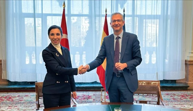 توقيع تاريخي بين تركيا واسبانيا