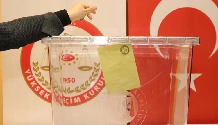 حزب الشعب الجمهوري يتصدر الانتخابات المحلية التركية مع فتح أكثر من نصف الصناديق حزب الشعب الجمهوري يتصدر الانتخابات المحلية التركية مع فتح أكثر من نصف الصناديق